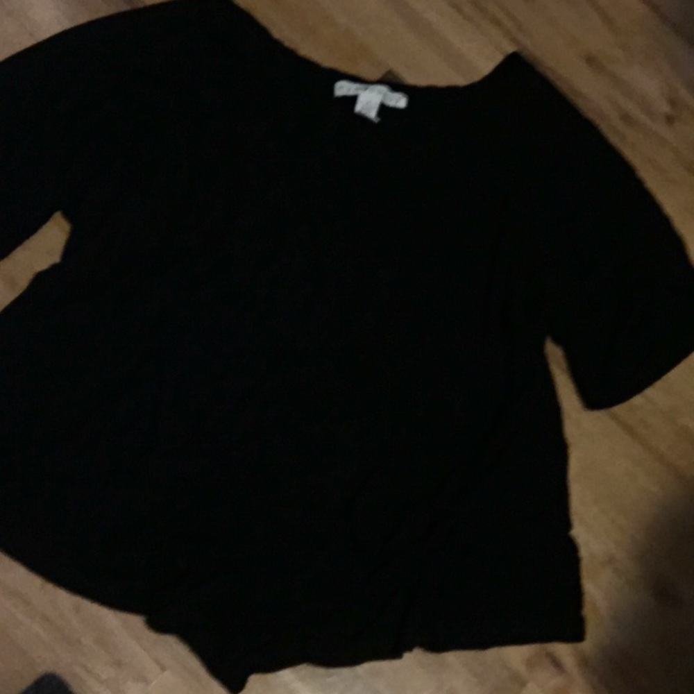black short sleeve